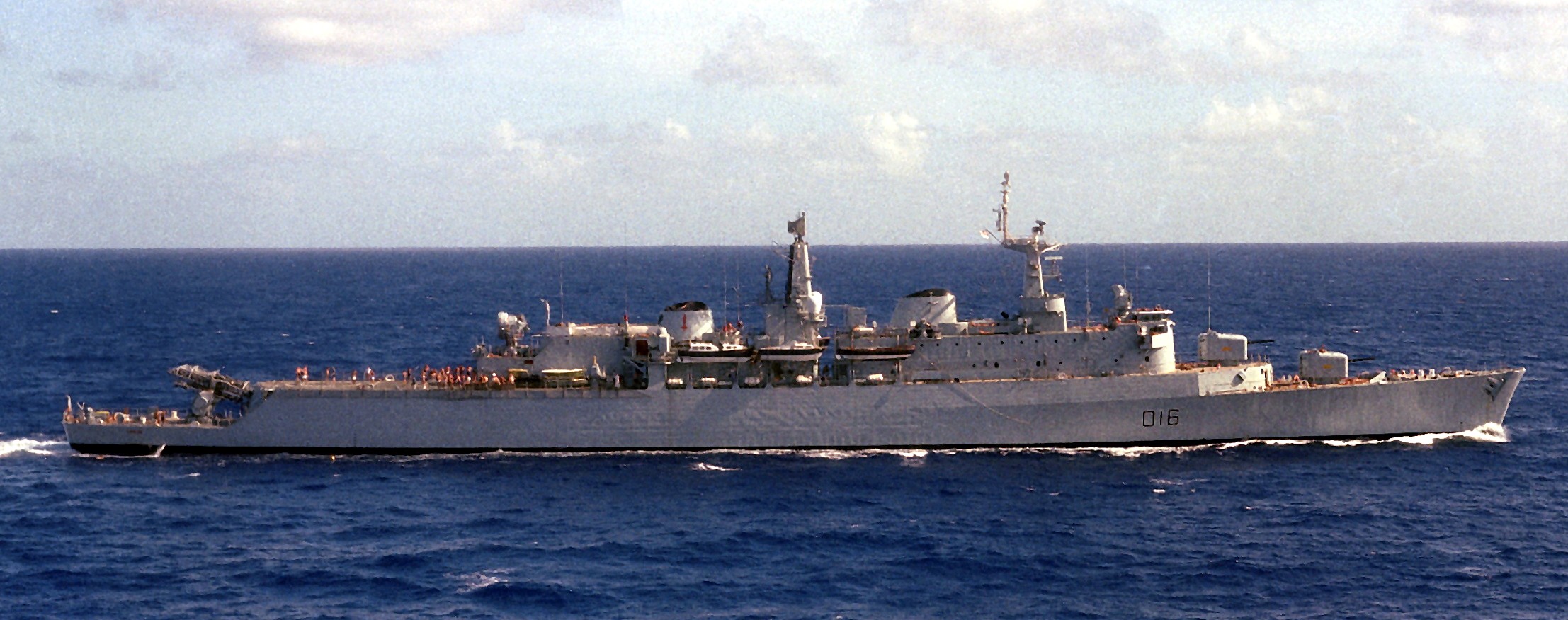 D16-HMS-London-002[1].jpg