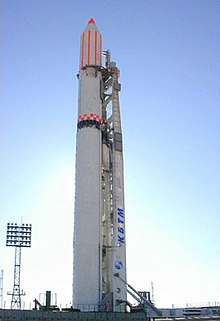 220px-Zenit-2_rocket_ready_for_launch[1].jpg