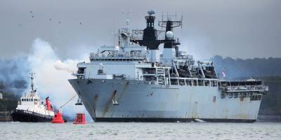 Royal Navy LPD capability gapped as HMS Albion bows out before HMS Bulwark is available