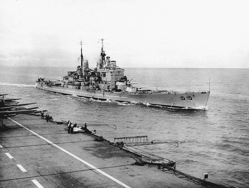 HMS_Vanguard_23_underway_circa_in_the_late_1940s